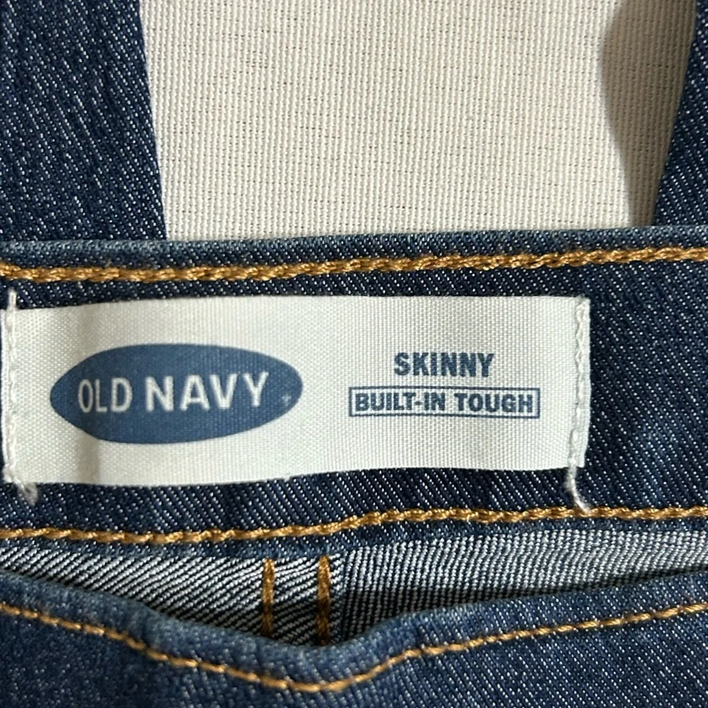 Old Navy stylish dark